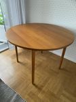 Runt matbord (retro)