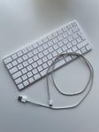 Apple Magic Keyboard äldre modell