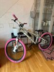 Cykel DMR Destroy - Dirt Jump