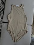 Beige body från Mango