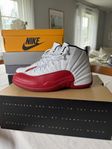 Air Jordan 12 retro ”cherry”