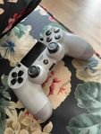 PS4 anniversary controller