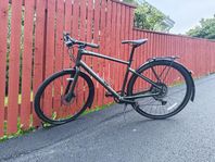 Specialized Sirrus X 4.0 EQ hybridcykel