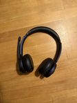 Anker PowerConf H700 bluetooth headset