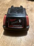 Milwaukee —> Batteri 18v