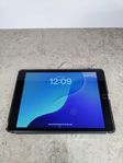 iPad 9th Gen 64GB Wi‑Fi + Cellular + Smart Keyboard, nyski