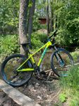 TREK Superfly 5 27,5 tum storlek S