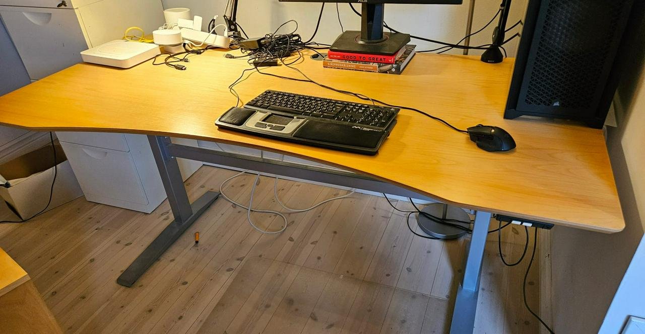 Swedstyle höj- & sänkbart skr...