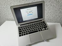 MacBook Air 11 2014, i5 4GB RAM, 128GB SSD, Big Sur Mac OS