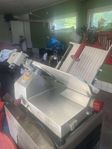 Skärmaskin RM300GM & Smeg diskmaskin båda för 10000kr!!