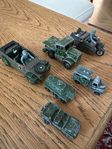 Äldre leksaksbilar, typ: militär