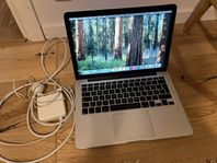 Macbook Pro 13.3" 16 gb ram, i7 256 gb SSD