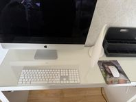 Sminkbord/Skrivbord Malm från IKEA med glasskiva! 