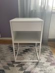 Sängbord IKEA Vikhammer