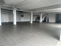 Bilfirma /bilhall/lager/ butikslokal Verkstad