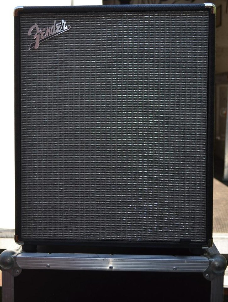 Fender Rumble 500W inklusive ...