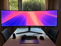 Samsung Odyssey 49" Curved UltraWide Skärm