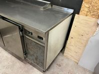 Rancold kylbänk med ”salladskyl”