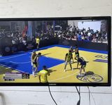 Samsung TV 32 tum + väggfäste