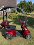 Promenadskoter Skand Leijona 1400 med tak