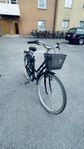 Vilma dam cykel,28tum, 7 växlar,finns att hämta i Vasastan