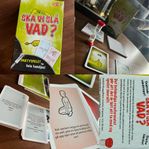 sällskapsspel- spel - brädspel