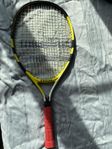 Säljer en Babolat Nadal Junior 25 tennisrack.