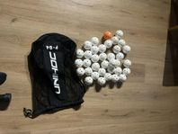 Innebandybollar samt väska för bollar