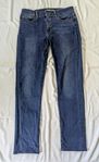 Levis jeans modell 712 slim 