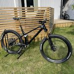 YT IZZO Pro Race - Storlek L