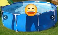 Bestway pool 3.66cm med tillbehör.