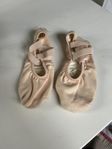 Balettskor Capezio
