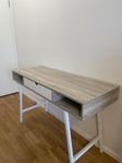 Skrivbord