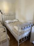 Järnsäng x2 från sent 1800 tal