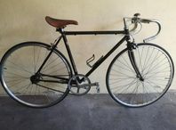 Cykel med bockstyre 