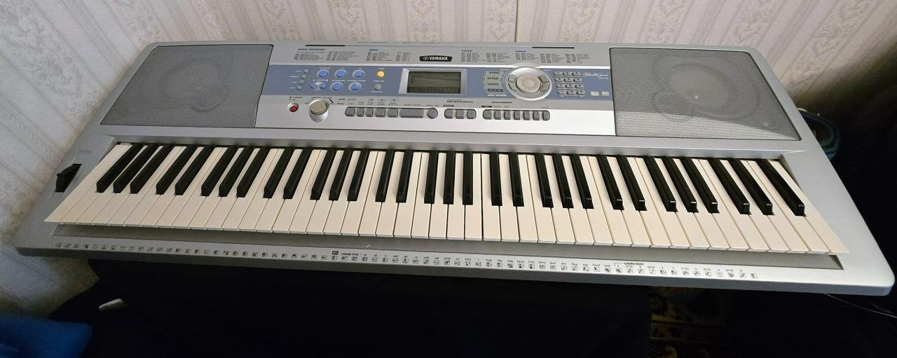 Yamaha DGX200 Portable Keyboard