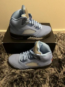 Jordan 5 UNC