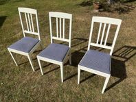 3 stolar i klassisk design 