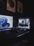 Gamingdator Ragnarök 2.0 / Rtx 5090 32GB / Ryzen 7 9800X3D