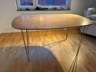 Fint köksbord 