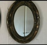 VINTAGE SPEGEL OVAL PLAST GULDRAM MED VACKER