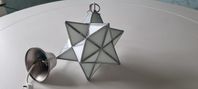Lampa "Karlastjärna" Frostat glas. 190:-