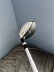 Spalding Hybrid 4:a