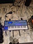 Novation Mininova (Inkl. Vocodermikrofon)