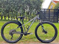 Premium Trek Roscoe 7 - 27,5”- 10 växlar mountainbike