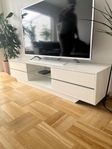 snygg TV bänk från Chili