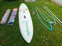 Vindsurfingbräda