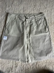 Shorts från Daily Paper i stl M herr
