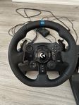 logitech G923 ratt och pedal