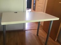 Skiva skrivbord